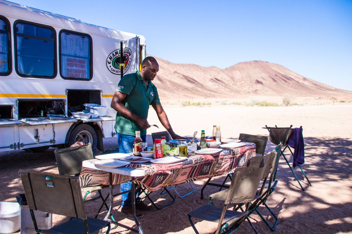 Almoço Chameleon Safaris - tou na namíbia roteiro