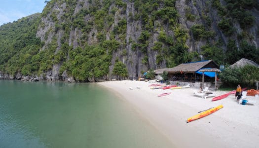 Halong Bay e Castaways Island com Hanoi Backpackers Hostel