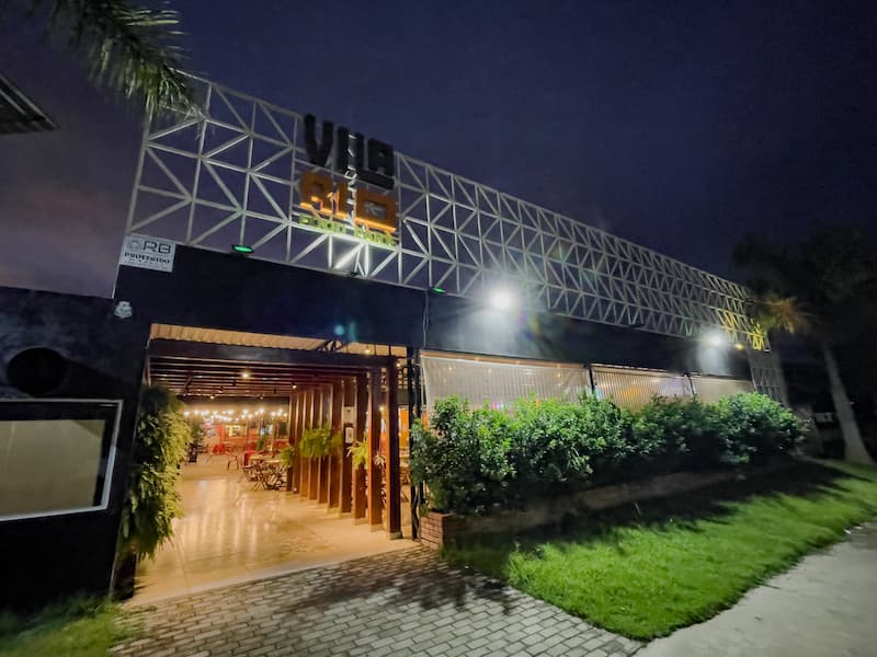 Vila Rio Food Park - O que fazer em Rio Branco a noite