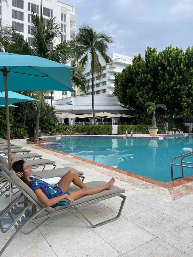 The Palms Hotel Pool - where to stay in Miami Beach